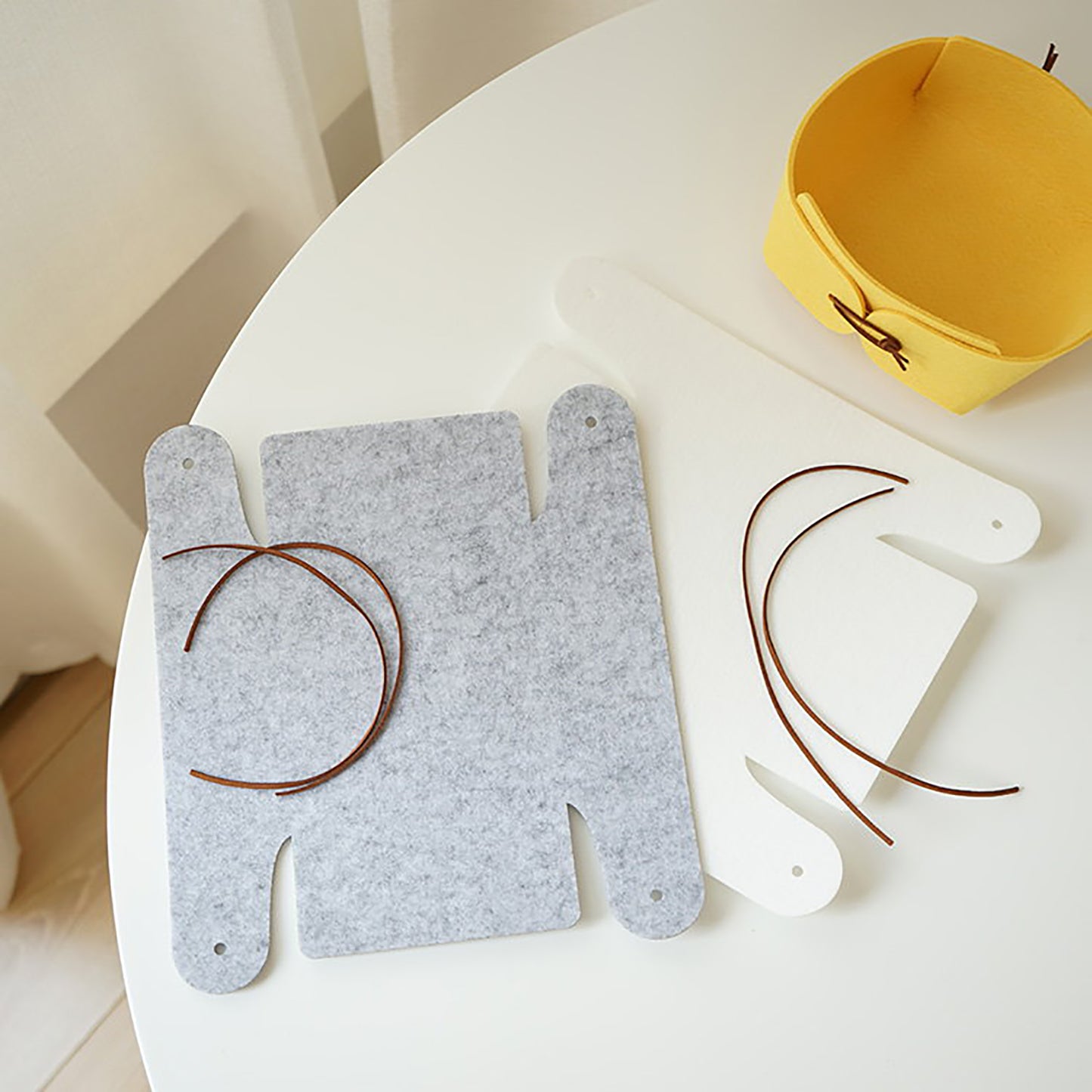 3-Pack Felt Valet Trays – Foldable Desktop Storage Basket for Home & Office